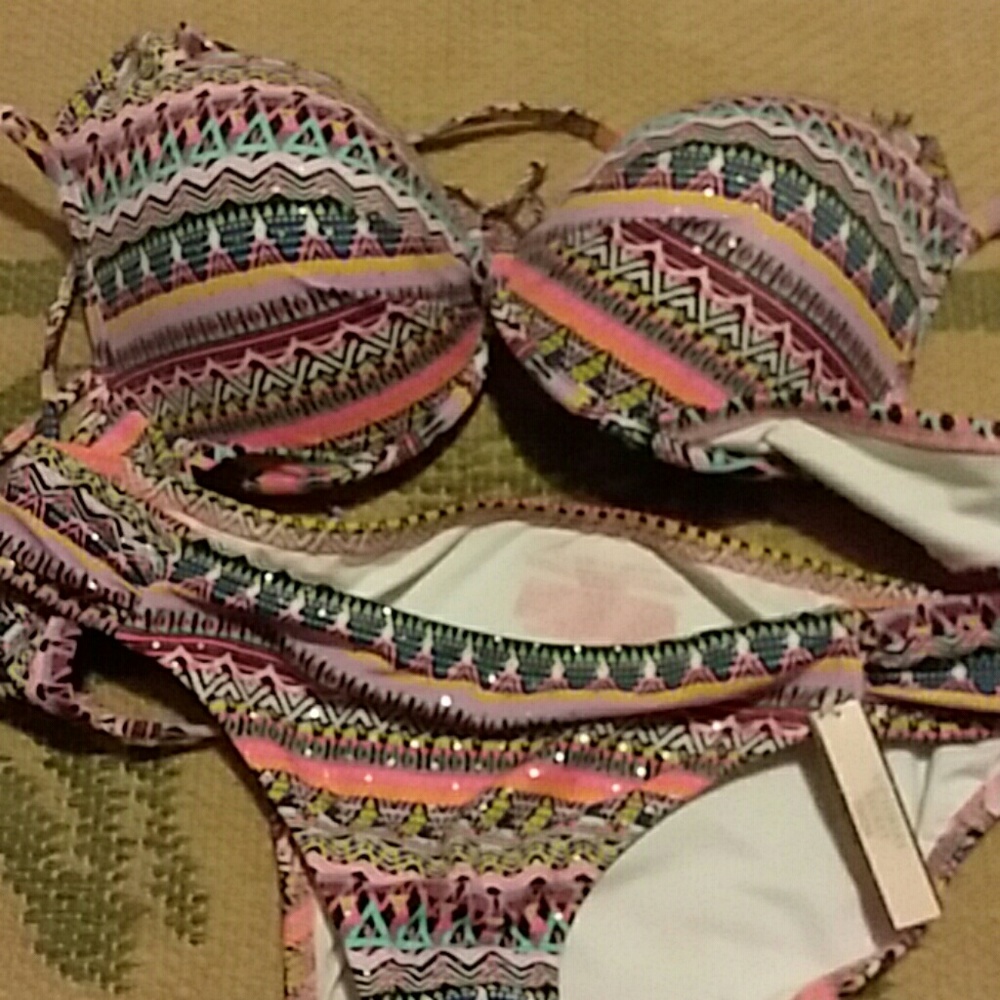 Victoria's Secret 2 pc "Knockout Bikini"